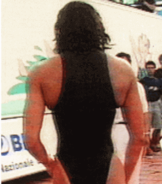 Le Jingy; Baby got back.