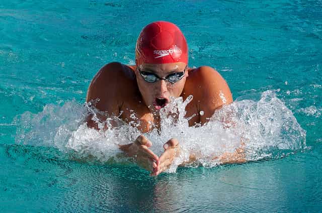 12 Ways to Swimmers to Build Confidence
