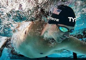 Ryan Lochte Signs with TYR