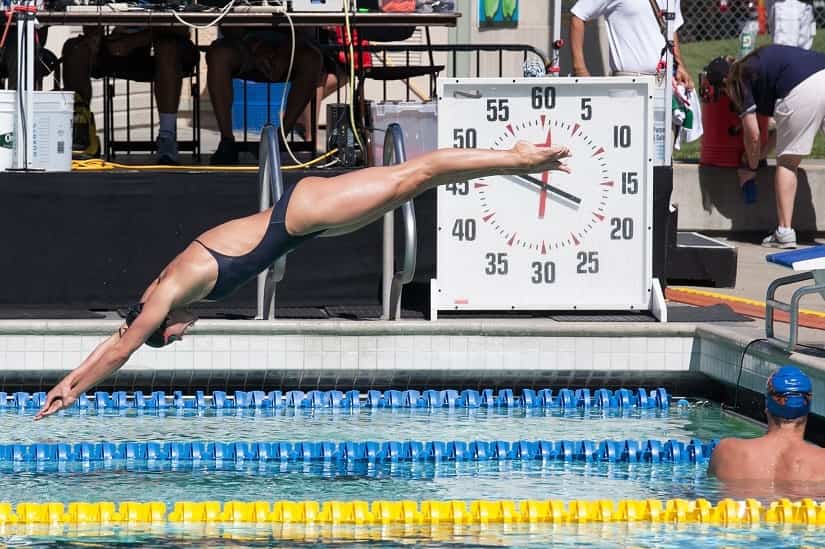 5 Things to Track in Your Log Book (Besides Your Swim Practices)