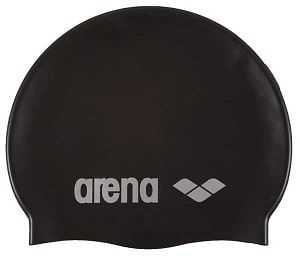 Protect your hair from chlorine with a swim cap
