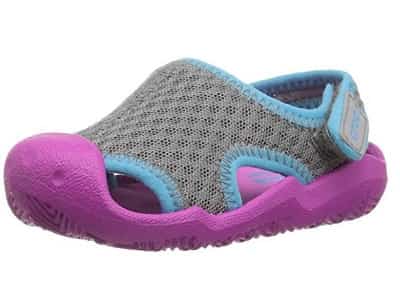 crocs aqua shoes