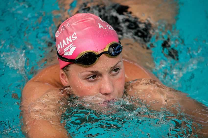 How to Be a More Committed Swimmer