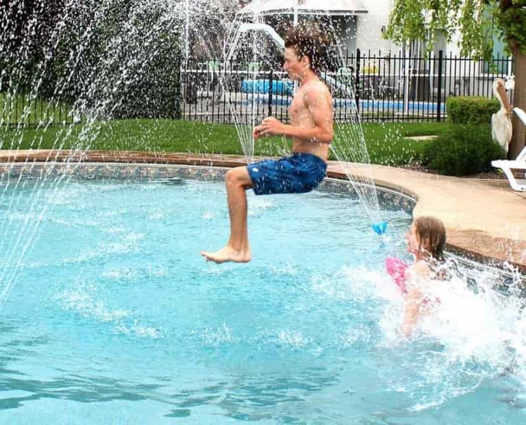 swimming pool with fountain