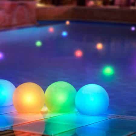 Flashing Bulb Blinky Floating LED Pool Lights-min