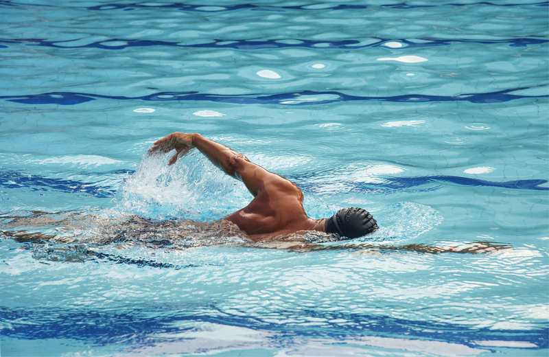 How to Increase Swimming Stamina