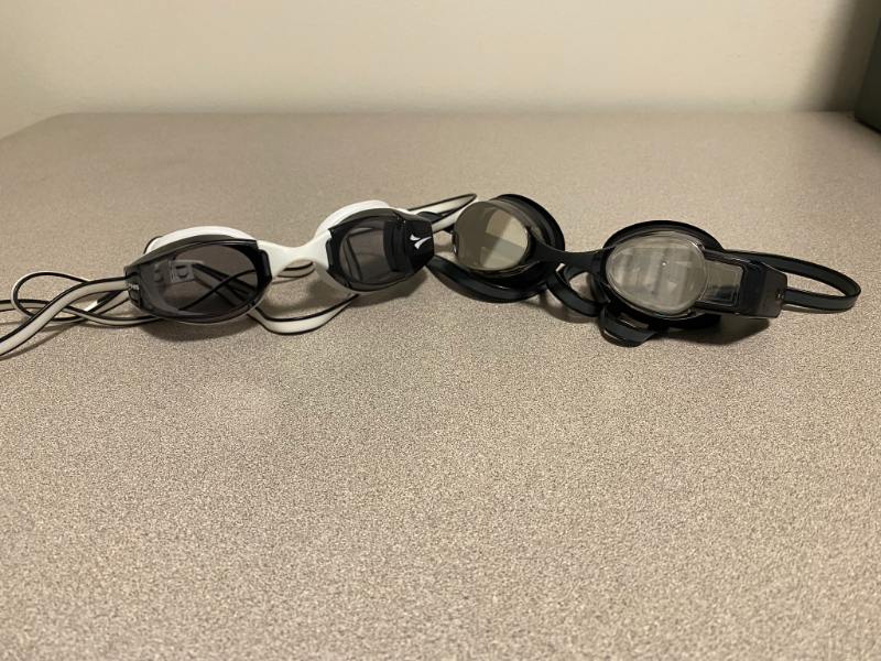 FORM Swim Goggles vs FINIS Smart Goggles